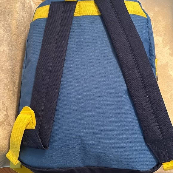 Backpack SpongeBob SquarePants new 15” x 12” adjustable padded straps zipper - Picture 4 of 4